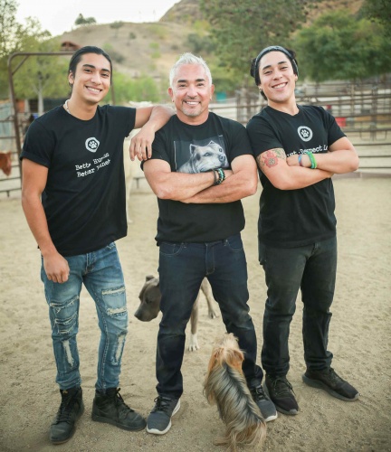 cesarmillan2019_family2 cesarmillan2019_family2