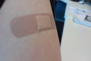 Ki is hal bele a H1N1 védőoltásba?