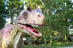 Átadták Magyarország legnagyobb dinoszauruszparkját