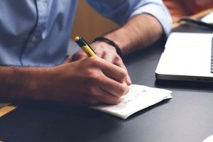 A HR osztály hatékonyságát segíti a munkaerő-kölcsönzés (x)